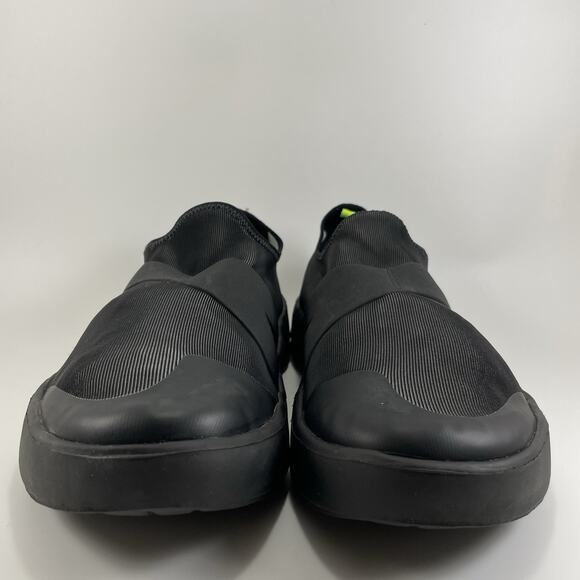Oofos Oomg Eezee Low Slip On Shoes Mens Size 12 Black Comfort Recovery Sneaker main image 5